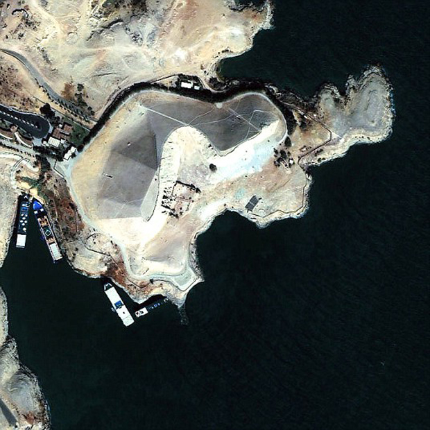 Как выглядят древние руины из космоса?