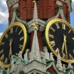 (Русский) Крым переходит на московское время