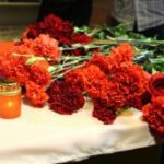 (Русский) В Алуште почтили память погибших в Одессе