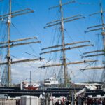 (Русский) В Севастополь зашел парусник «Крузенштерн»