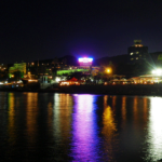 (Русский) Ресторанам и магазинам в Ялте разрешили самим устанавливать режим работы