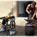 (Русский) Симферопольские власти подыскивают новое место для парка кованых скульптур крымских кузнецов