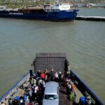 Ожидание в очереди на паром в Крым снова достигает 35-40 часов