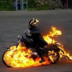 (Русский) Каскадеры устроили автопробег по Севастополю