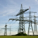 "Укринтерэнерго" уже публично предупредило об ограничениях объемов поставок электроэнергии в Крым с 3 сентября