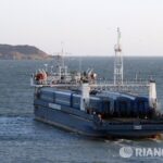 Очередь на Керченской переправе из-за шторма выросла почти втрое