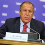 (Русский) Лавров подчеркнул, что не интересуется мнением Запада по поводу Крыма