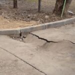 (Русский) На набережной в Алуште просел грунт