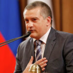 Аксенов: крымские артефакты не должны попадать в частные коллекции