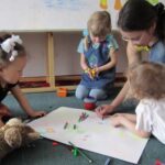 Многодетным матерям Севастополя разрешили устраивать семейные детсады