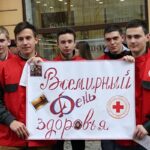 Всемирный день здоровья в Симферополе отметили зарядкой