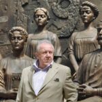 (Русский) Композиция Церетели о гибели семьи Романовых будет представлена в Ливадийском дворце