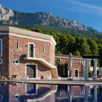 (Русский) Гостиница "Газпрома" в Крыму первой получила "пять звезд"