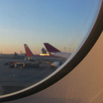 Глава Минтранса РФ не исключил возобновления авиасообщения с Украиной