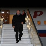 (Русский) Путин запустил первую нитку энергомоста в Крым