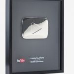Симферопольский видеоблогер получил серебряную награду от Youtube Симферопольский видеоблогер получил серебряную награду от Youtube